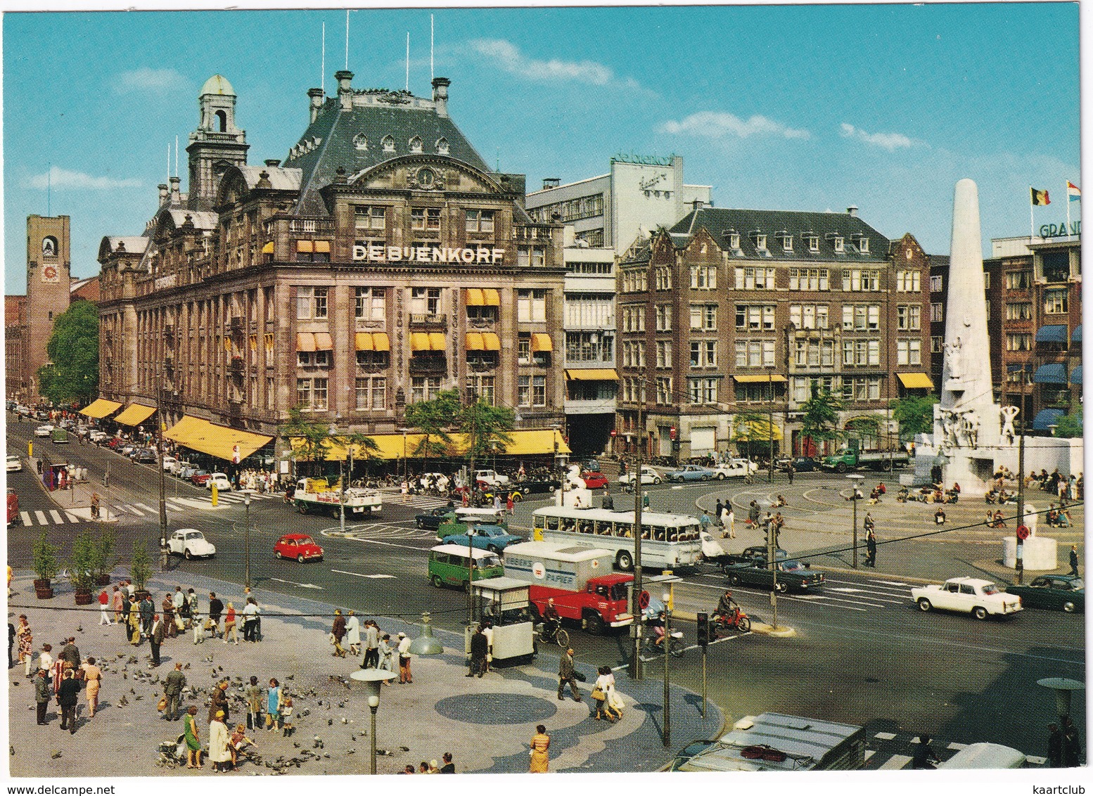 Amsterdam: DAF 44, PEUGEOT 404 TAXI, BEDFORD TK, FORD FK & P5, VW 1200 & PICKUP, MERCEDES W110 - Nat. Monument, Dam - Toerisme