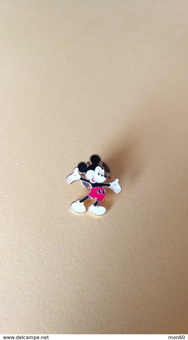 Pin Disney - Topolino - P690 - Disney