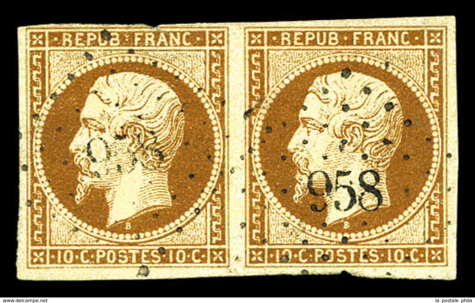 O N°9, 10c Bistre-jaune En Paire Horizontale, Un Exemplaire Filet Touché Sinon TB (signé Scheller/certificat)  Qualité:  - 1852 Louis-Napoleon