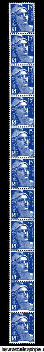 ** N°37, 15f Marianne De Gandon Outremer, Bande Verticale De 11 Exemplaires. TB (certificat)  Qualité: **  Cote: 530 Eur - Coil Stamps