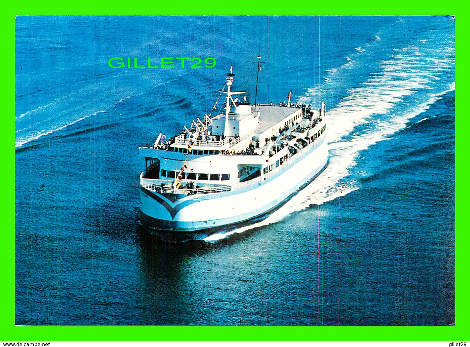 SHIP, BATEAU - " M/V QUEEN OF VICTORIA " B.C. FERRY - MAJESTIC POST CARD - W. J. L. GIBBONS - - Ferries