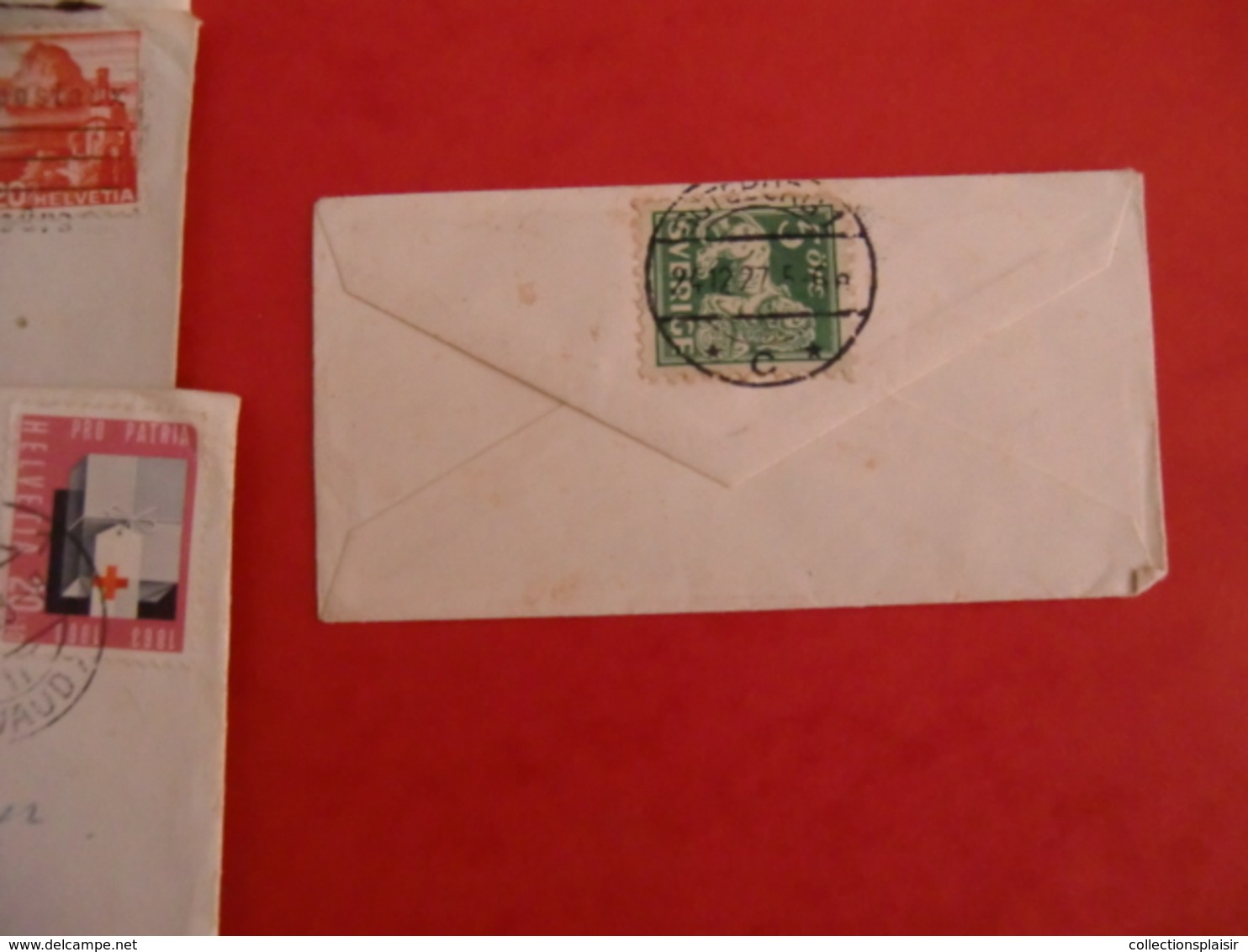 LOT DE LETTRES/CARTES/FDC/ENTIERS..  DANS UN CARTON FRANCE COLONIES ETRANGER/LIQUIDATION