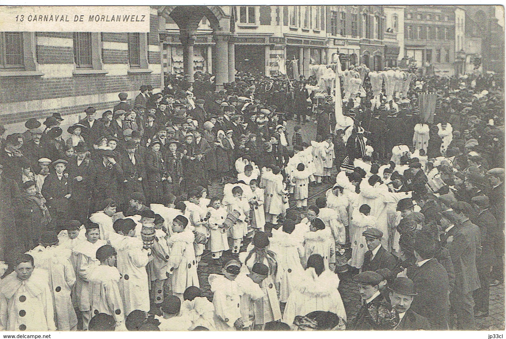 Rare - Carnaval De Morlanwelz 1914 Cortège Du Feureu Les Pierrots Et Les Gilles Devant L'Hôtel De Ville - Morlanwelz