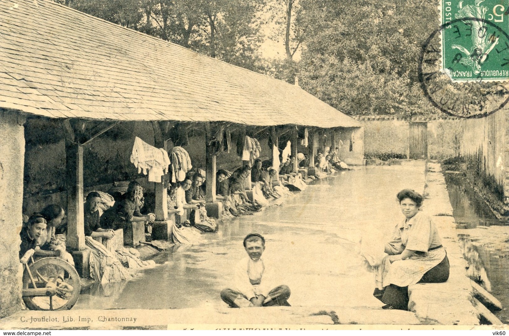 85  CHANTONNAY  LE GRAND LAVOIR  (CPA LEGRT JAUNIE) - Chantonnay