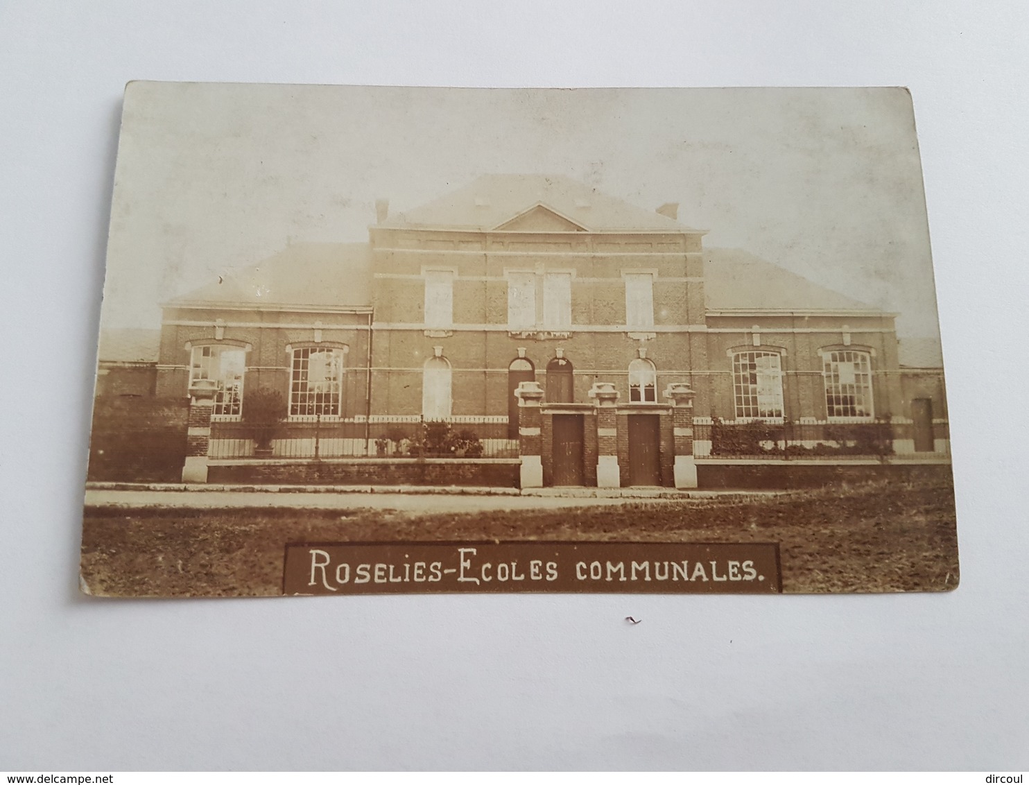 40373  -   Roselies écoles Communales  Carte Photo - Aiseau-Presles