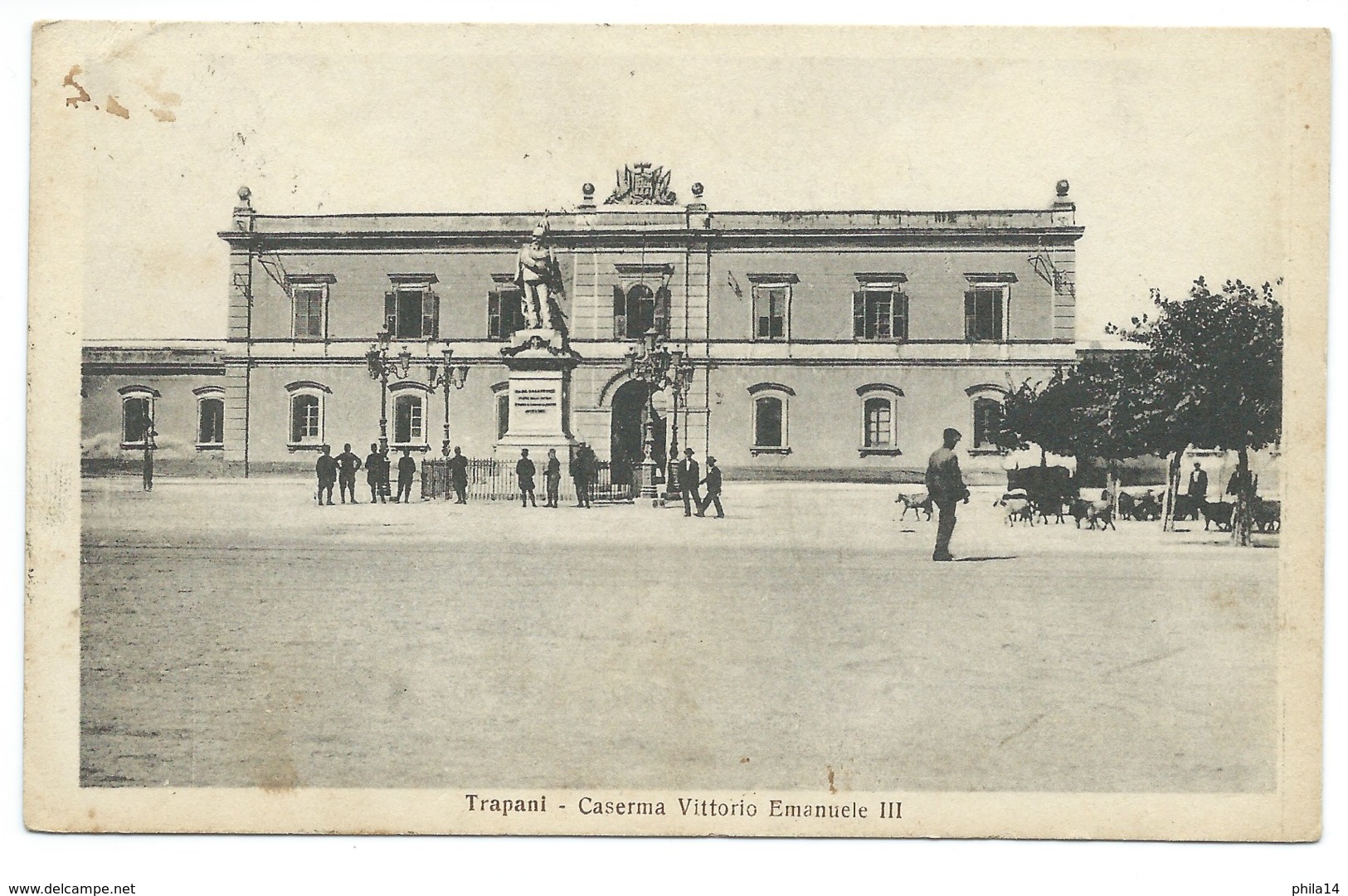 CARTE POSTALE ITALIE / TRAPANI / CASERNA VITTORIO EMANUELE III  / 1926 - Trapani