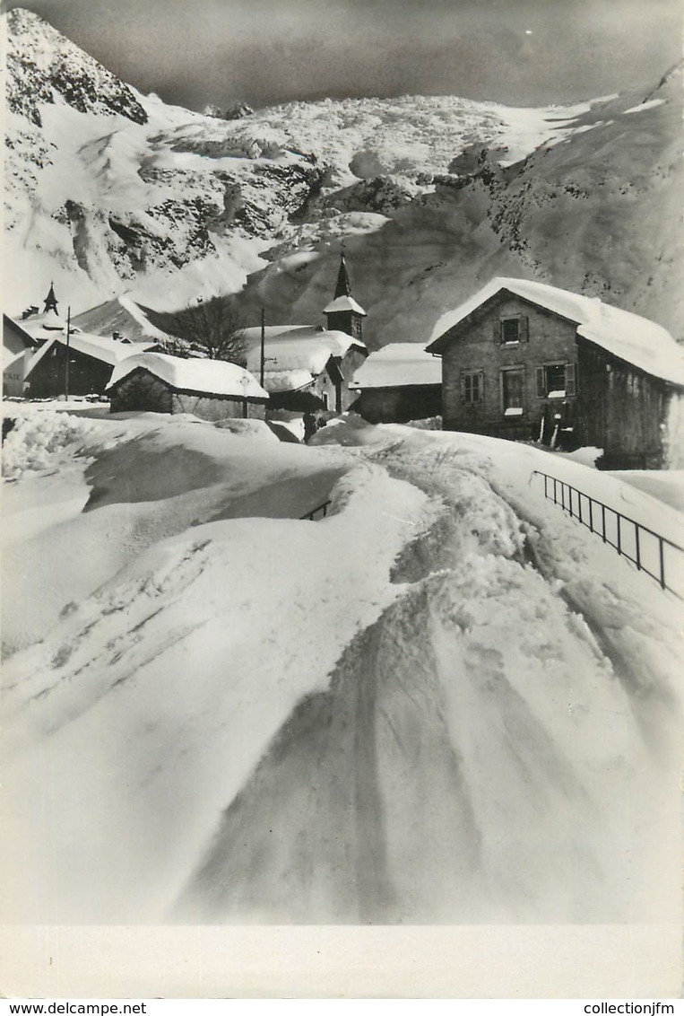 / CPSM FRANCE 74 "Le Village Du Tour Et Son Glacier" - Autres & Non Classés