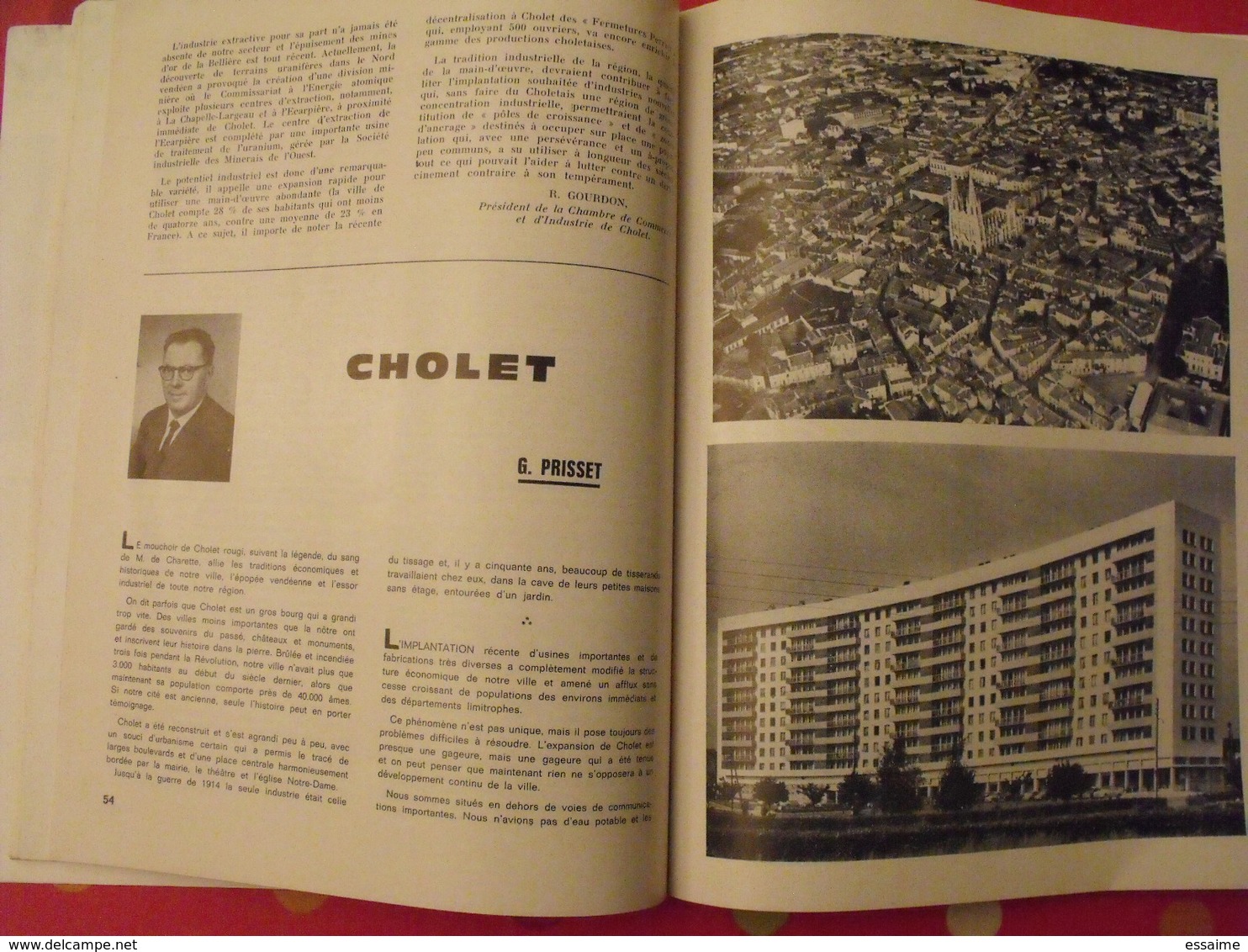 Maine Anjou. Economiee régionales. n° 12 de 1963. Mayenne Laval Chateau-Gontier Craon Ernée Evron