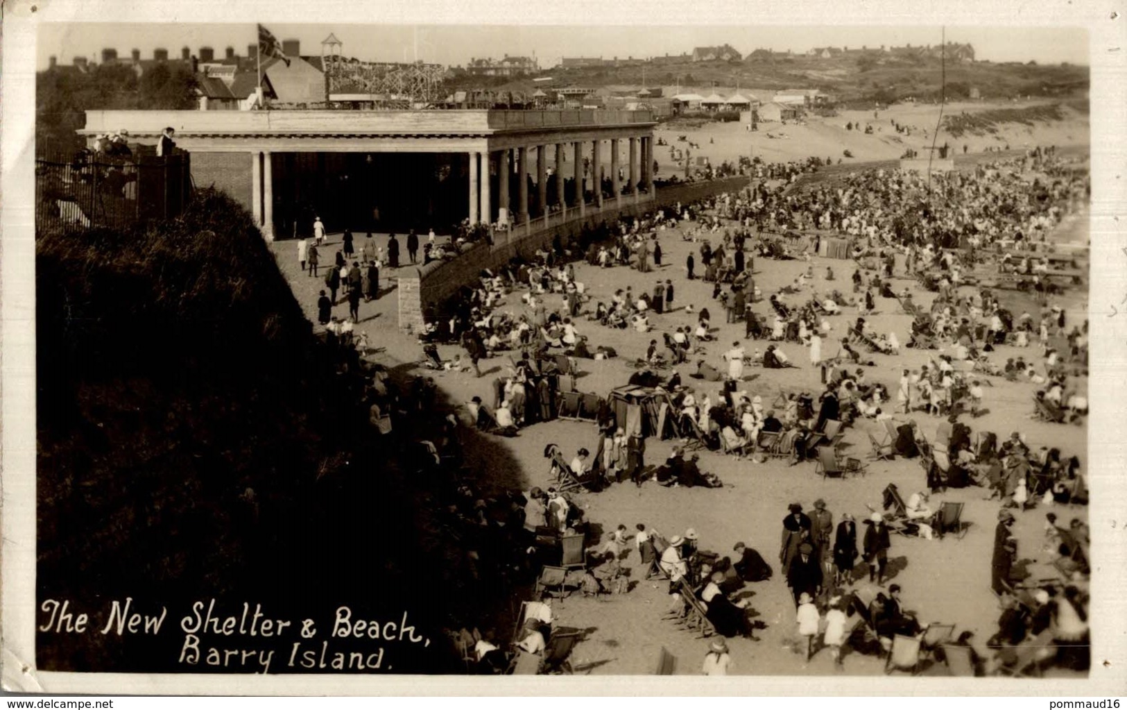 CPSM The New Shelter & Beach Barry Island - Autres & Non Classés