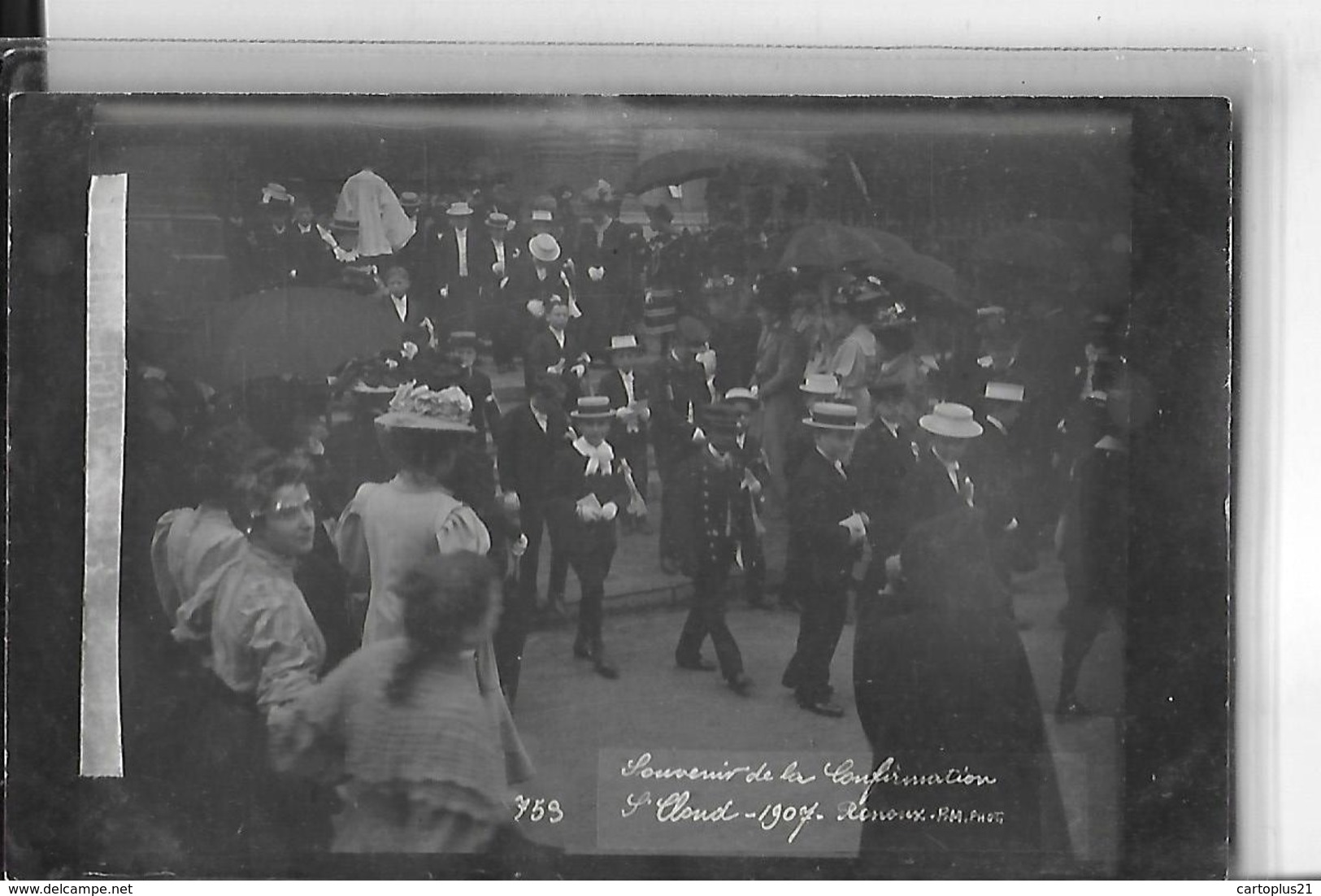 SAINT CLOUD  CARTE PHOTO 1907 SOUVENIR DE LA CONFIRMATION PERSONNAGES  DEPT 92 - Saint Cloud