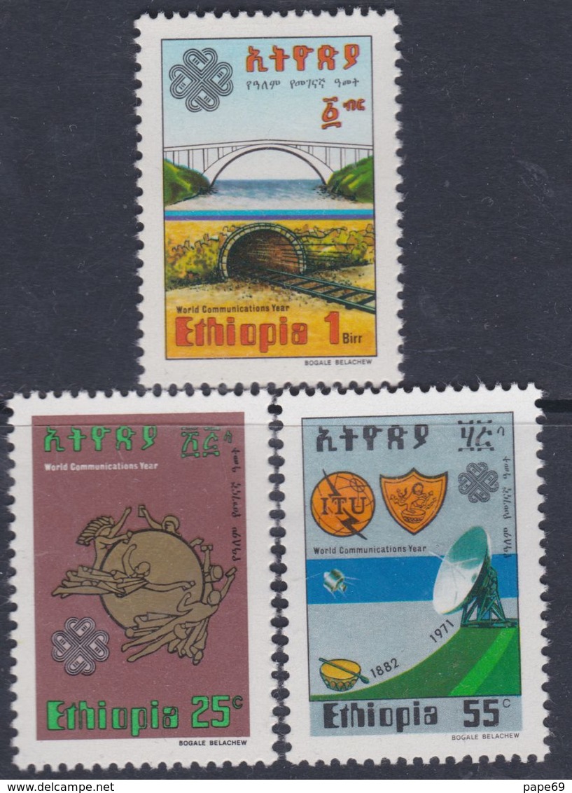 Ethiopie N° 1074 / 76 XX  Année Mondiale Des Communications,  Les 5 Valeurs Sans Charnière, TB - Äthiopien