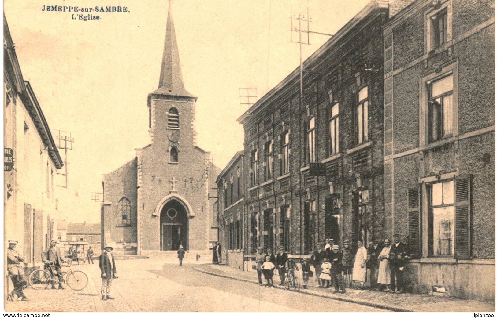 JEMEPPE-SUR-SAMBRE  L' église. - Jemeppe-sur-Sambre