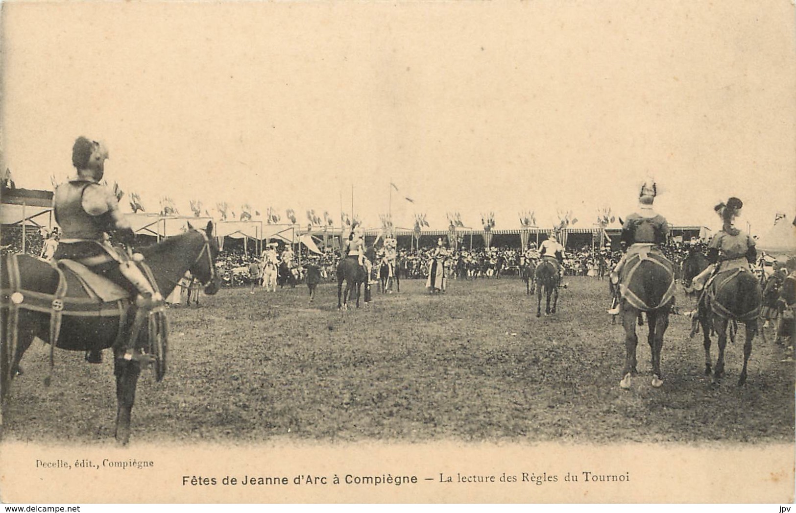 COMPIEGNE - Lot de 31 cartes des FÊTES DE JEANNE D'ARC A COMPIEGNE - NON ECRITES