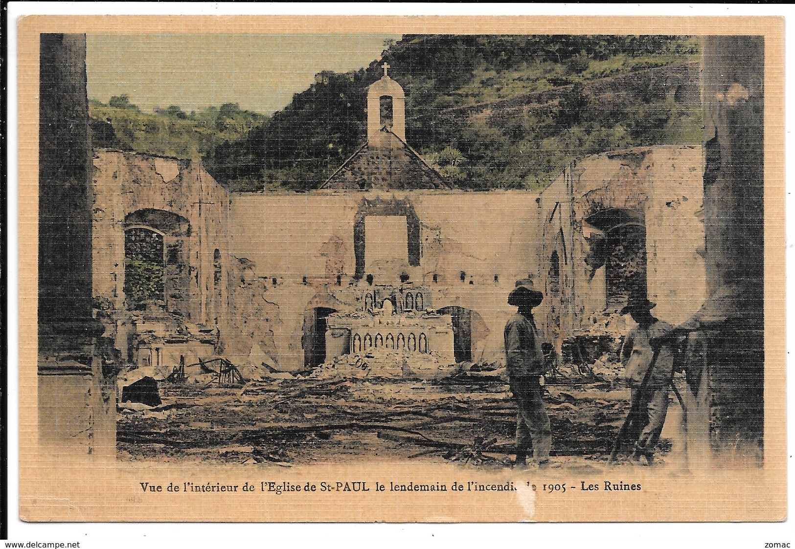 Vue De L'intérieur De L'Eglise De St-Paul Le Lendemain De L'incendie De 1905 . - Les Ruines. - Saint Paul