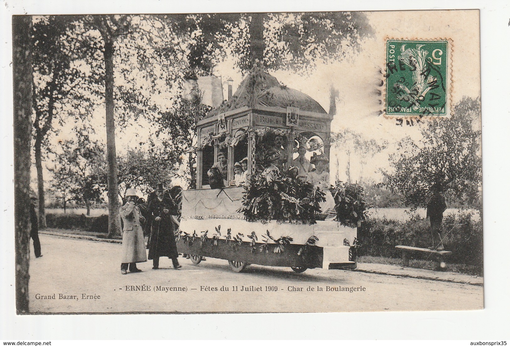 ERNEE - FETE DU 11 JUILLET 1909 - CHAR DE LA BOULANGERIE - 53 - Ernee
