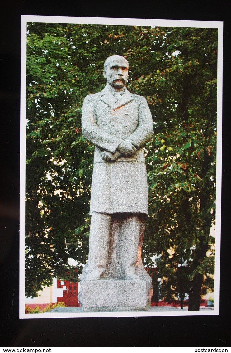 Transnistria (PRIDNESTROVIE). Tiraspol   - 2012 - Shevchenko Monument - Moldavia