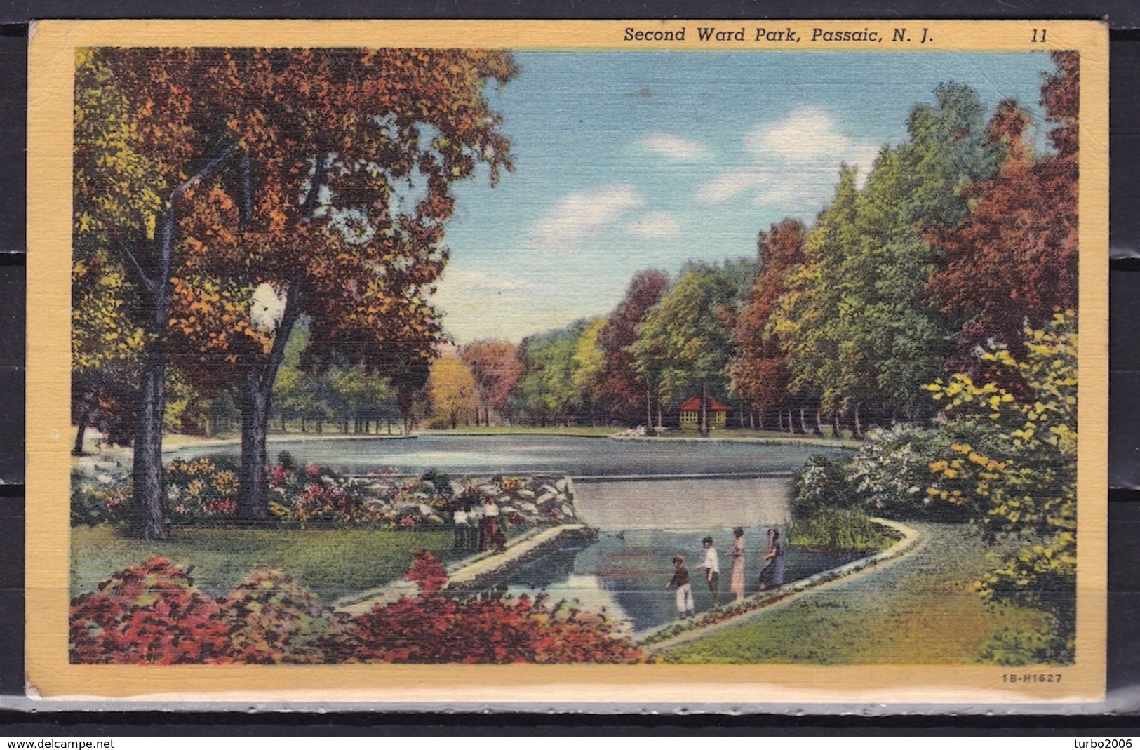 USA 1947 Coloured Postcard Showing Second Ward Park, Passiac N.J Send From Clifton To Holland From The Ruben Publishing - Parchi & Giardini