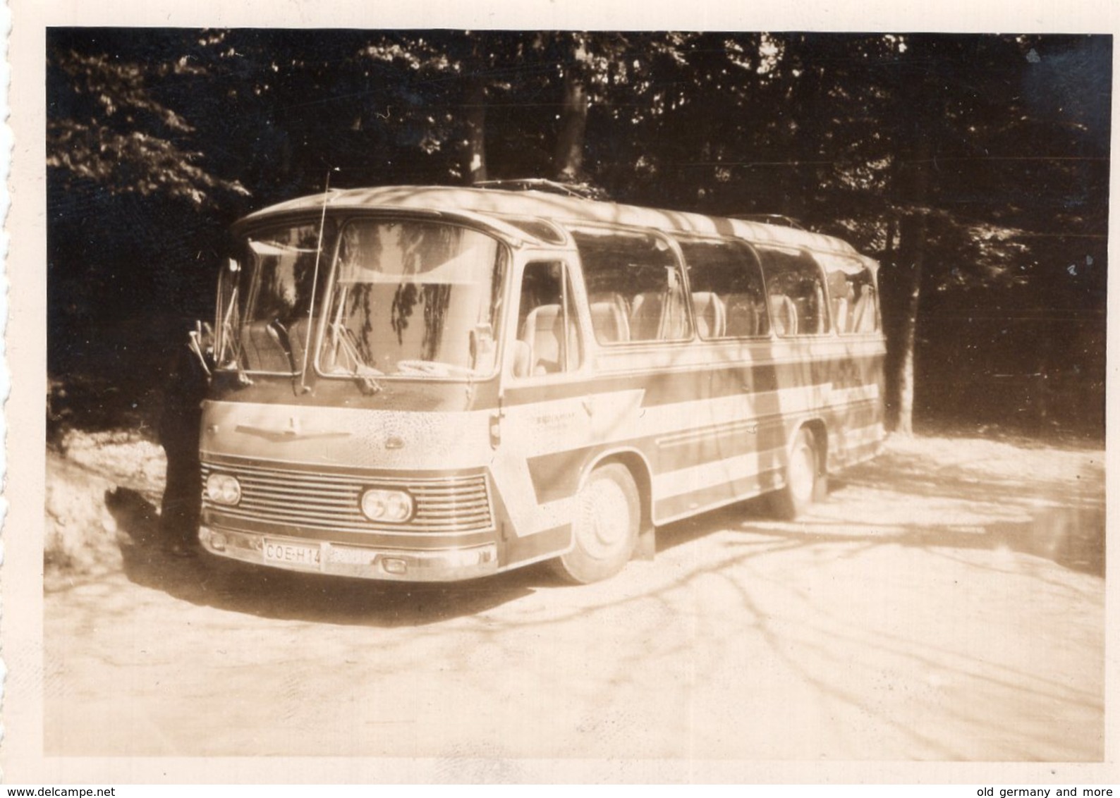 Reisebus - Automobiles