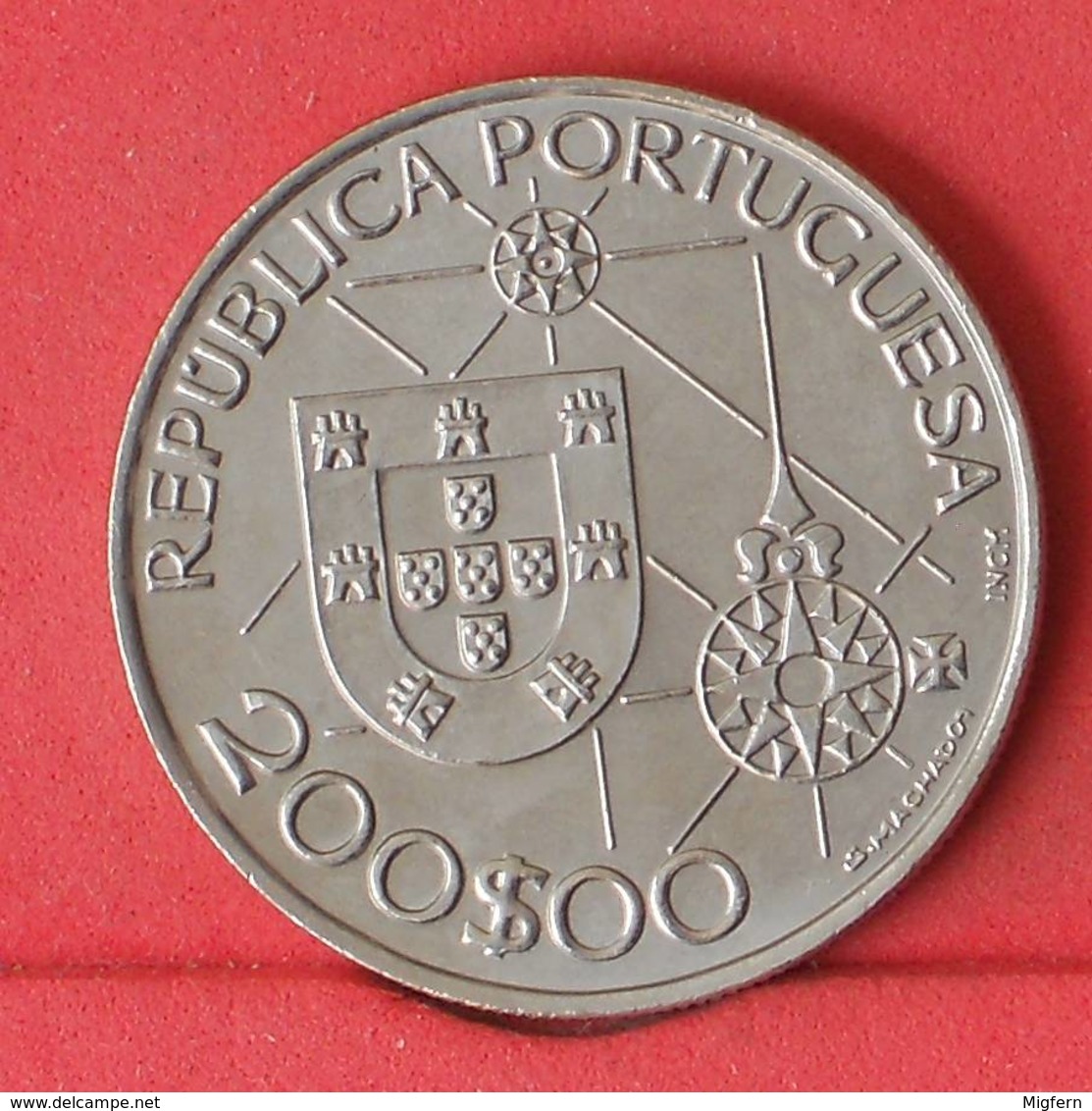 PORTUGAL 200 ESCUDOS 1992 -    KM# 660 - (Nº10929) - Portugal
