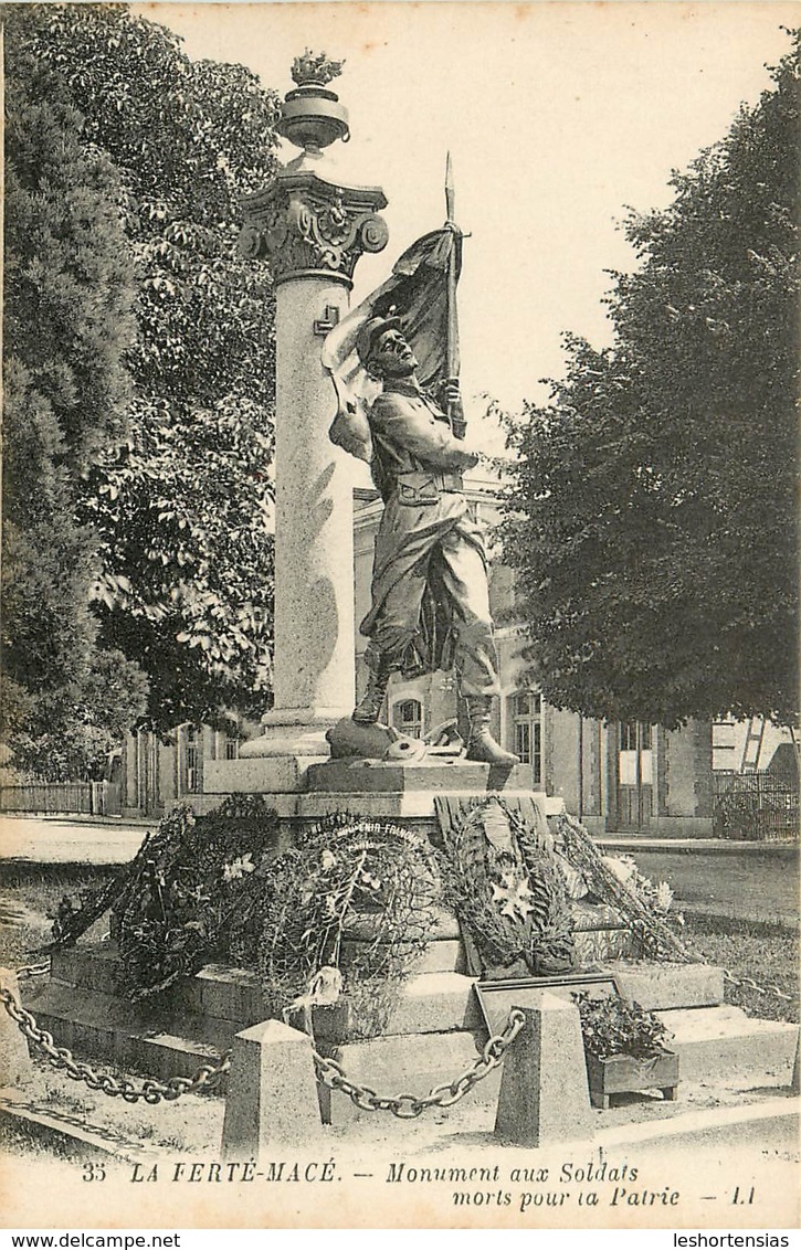 LA FERTE MACE MONUMENT AUX SOLDATS MORTS POUR LA PATRIE - La Ferte Mace