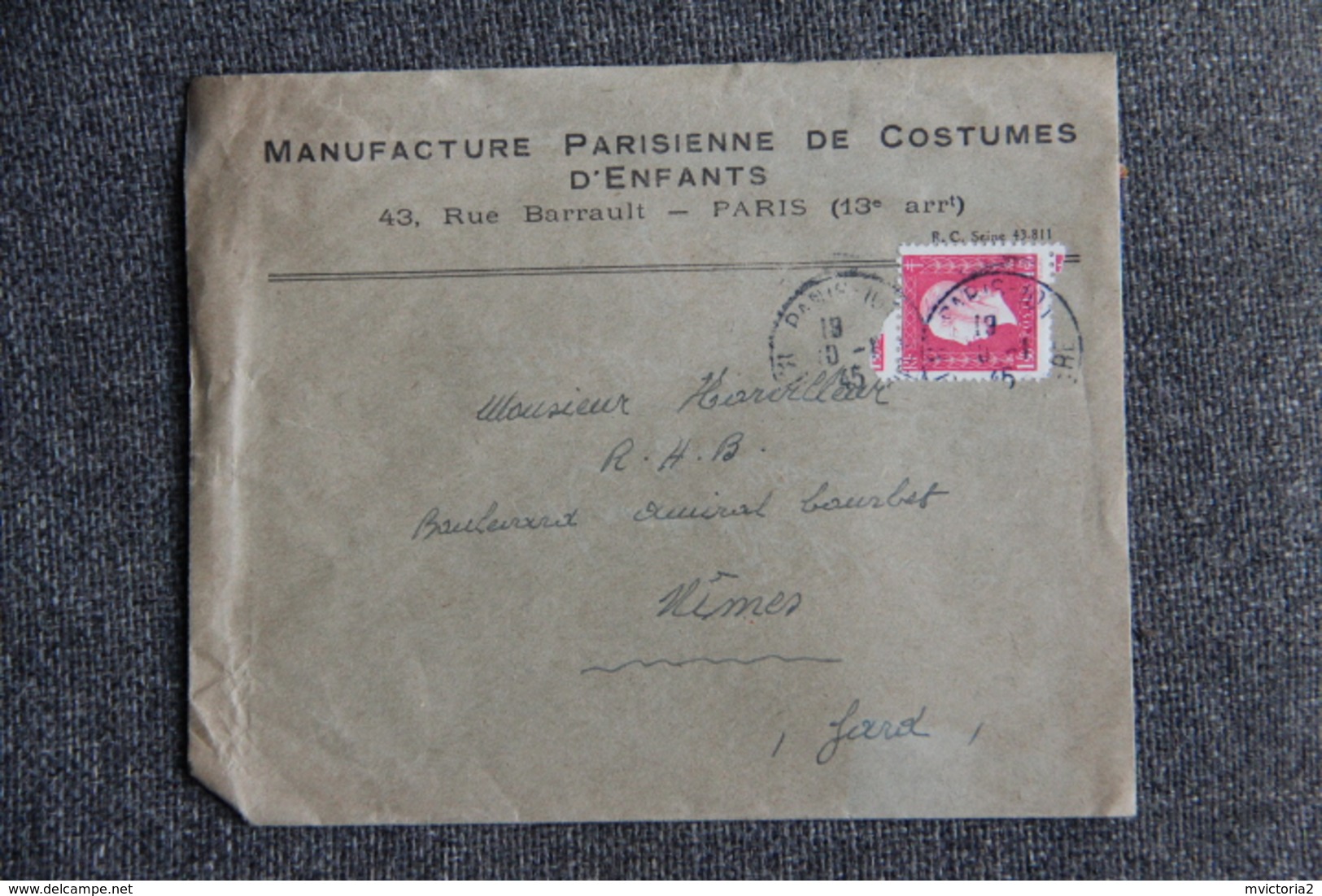 Timbre Sur Lettre Commerciale - PARIS, Manufacture Parisienne De Costumes D'Enfants.43 Rue Barrault. - 1900 – 1949