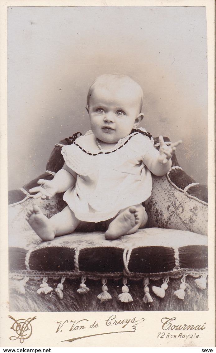 TOURNAI  Jeune Enfant Bébé Photo CDV Par  Van De CRUYS Vers 1890-1900 - Anciennes (Av. 1900)