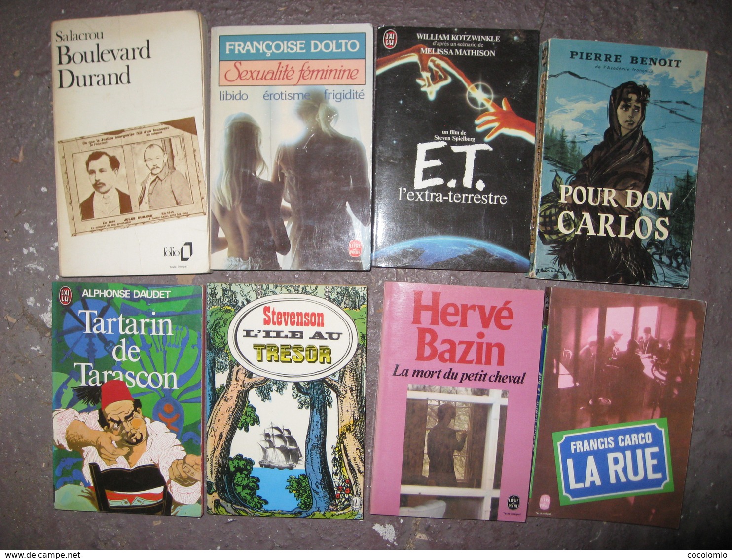 Lot De 40 Livres De Poches - Paquete De Libros