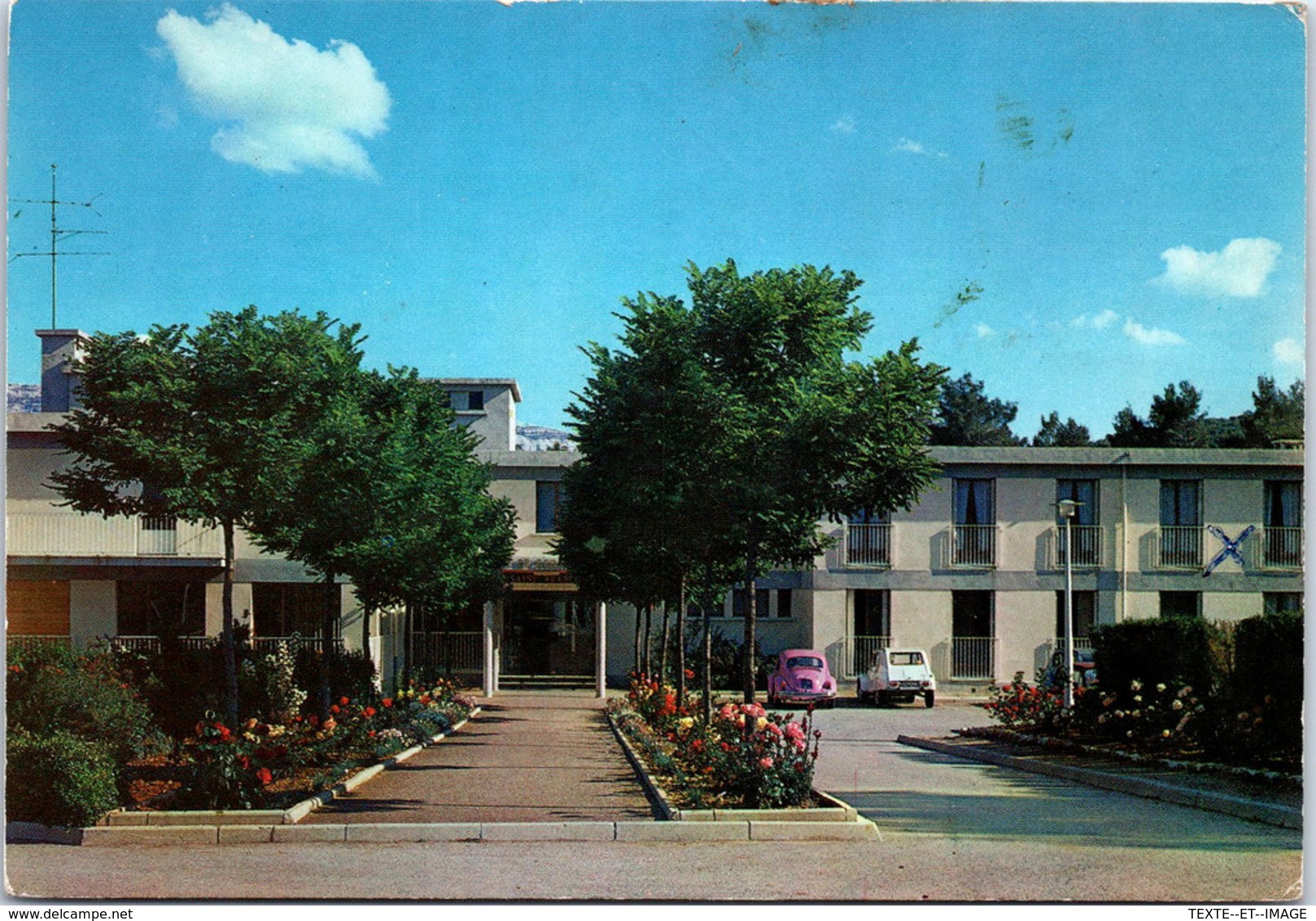 83 NANS LES PINS - Centre De Gérontologie Saint François - Nans-les-Pins