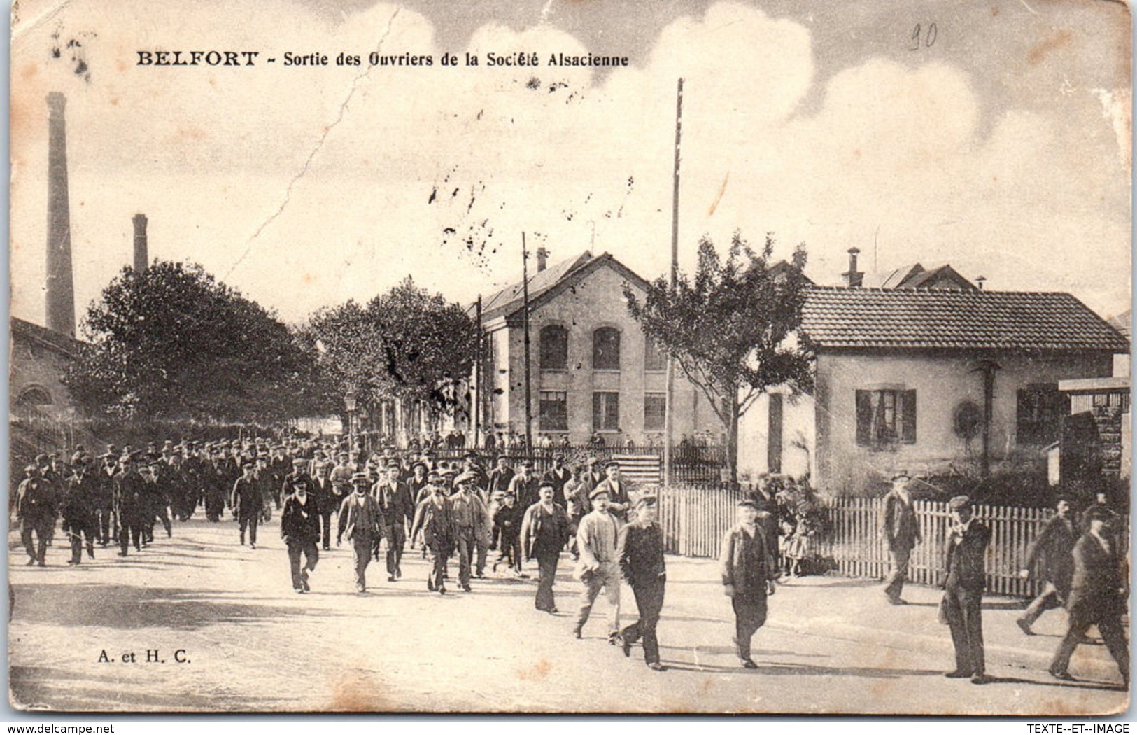 90 BELFORT - Sortie Des Ouvriers De La Société Alsacienne (pli Haut Gauche) - Belfort - Città