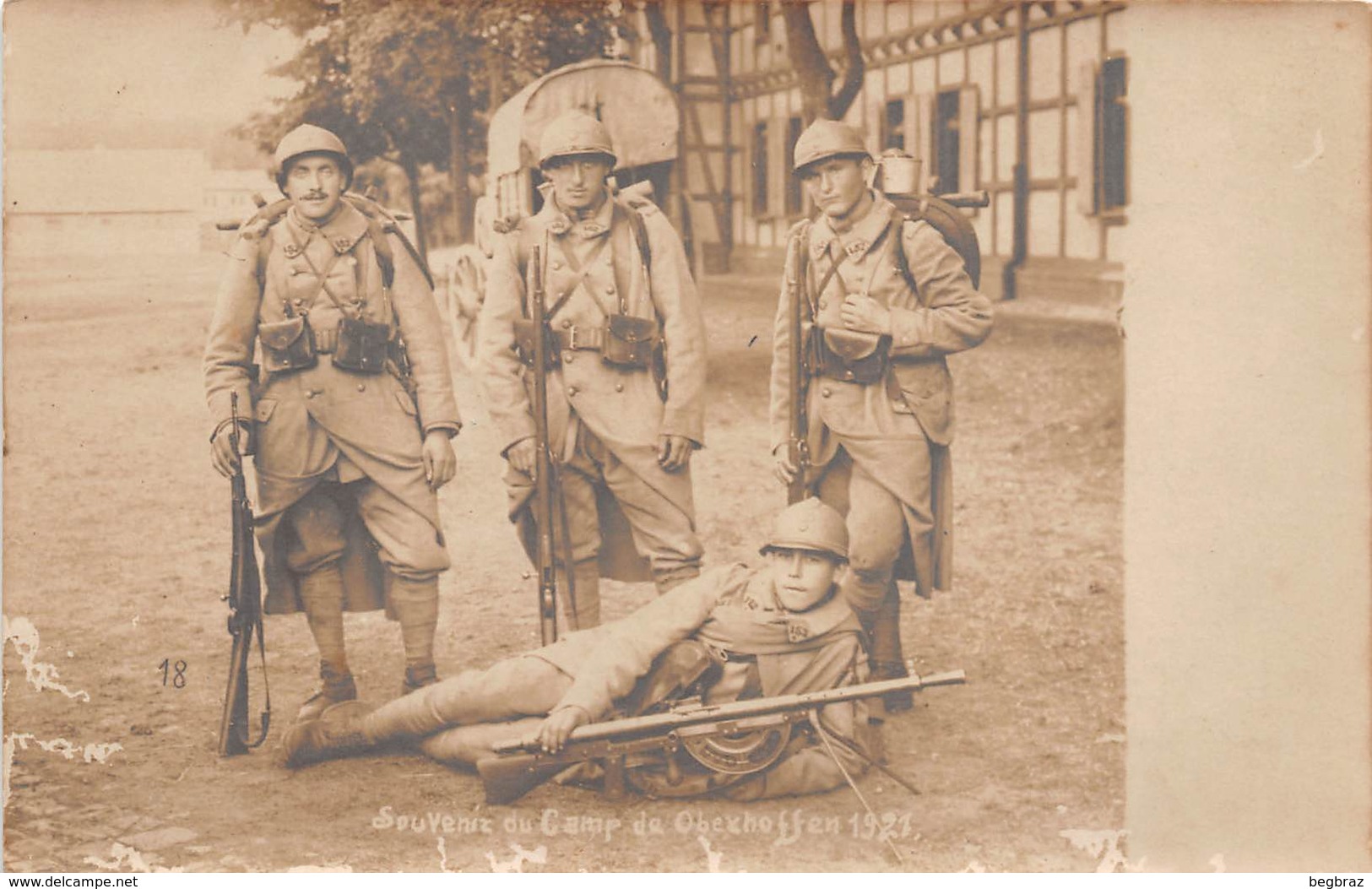 OBERHOFFEN    CAMP  CARTE PHOTO MILITAIRE  FUSIL MITRAILLEUR - Autres & Non Classés