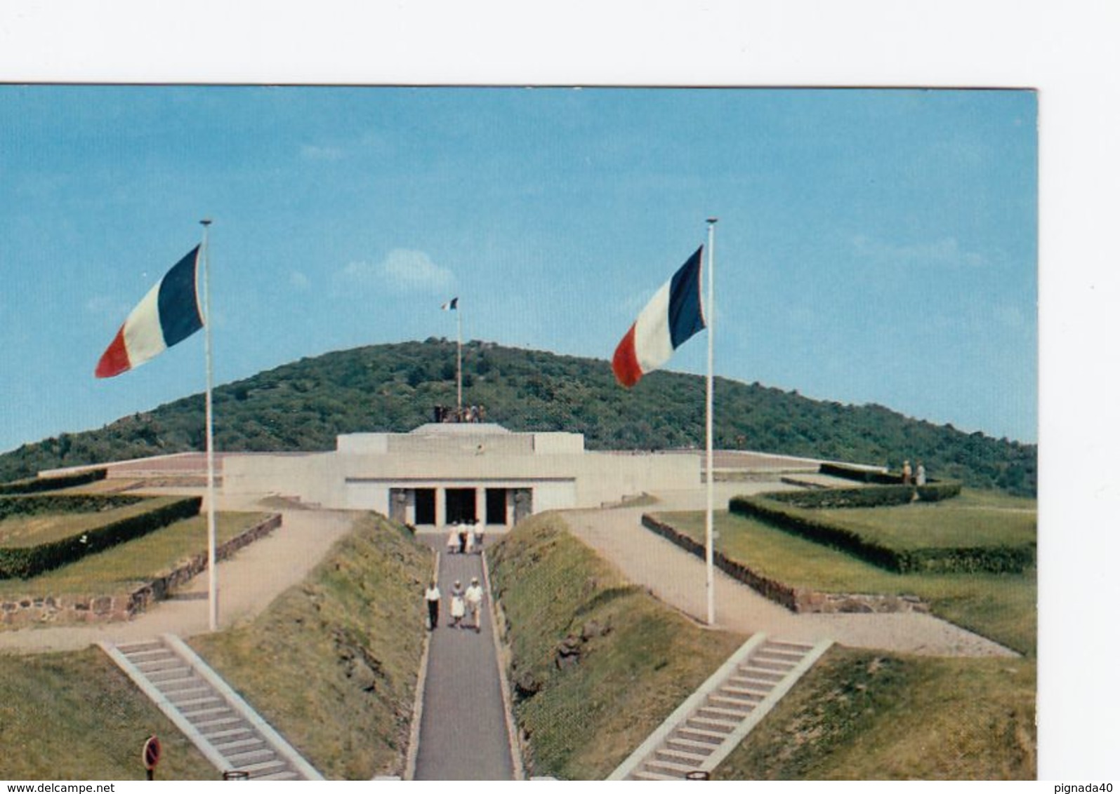 Cp , 68 , VIEIL-ARMAND , Monument National 1914-1918, Vue Générale - Other & Unclassified