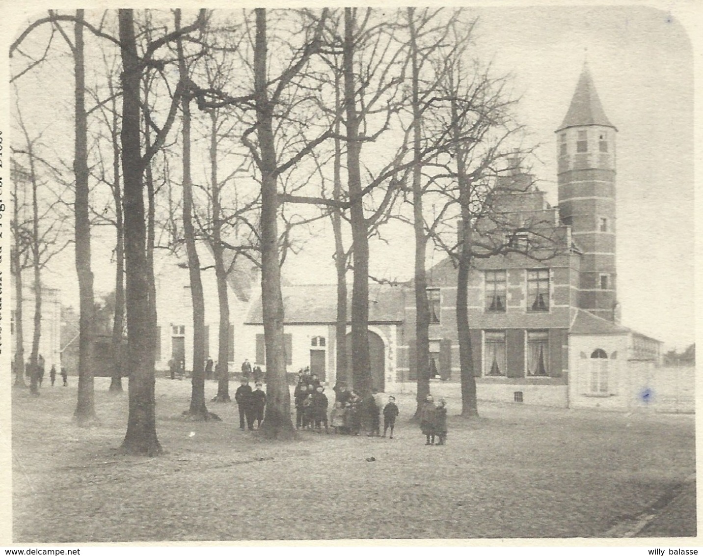 +++ CPA - DIEST - Marché Aux Grains Et Maison " De Burcht " - DVD 5413   // - Diest