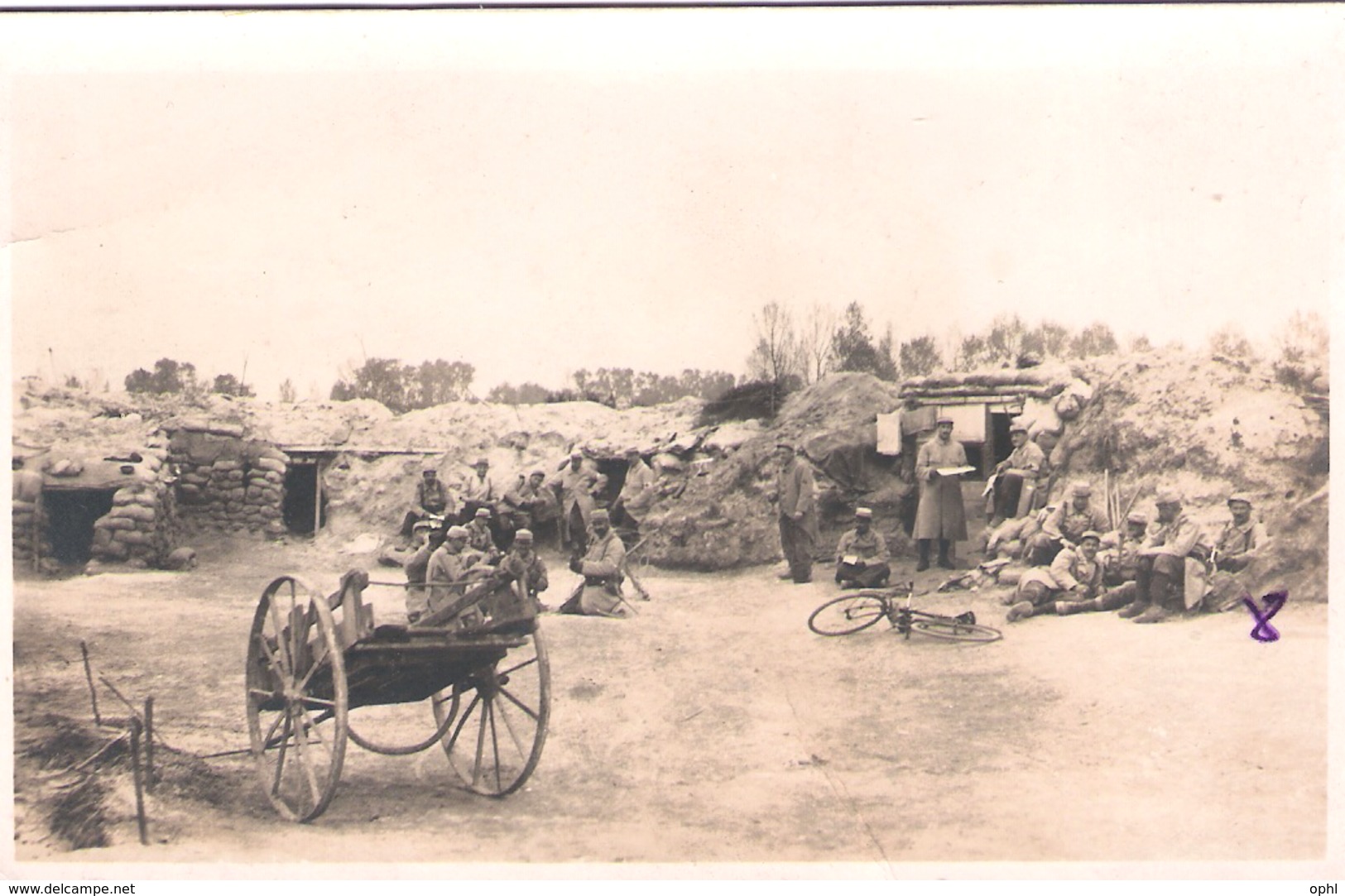 Carte Photo Berry Au Bac(Aisne) - Cagnas Et Groupes De Poilus Juin 1915  (voir Texte Au Verso - 1914-18