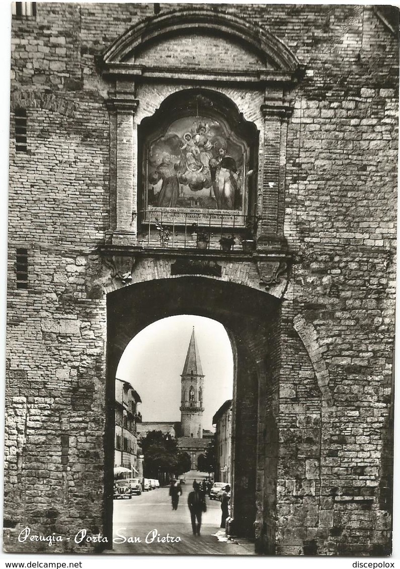 W2047 Perugia - Porta San Pietro - Auto Cars Voitures / Non Viaggiata - Perugia