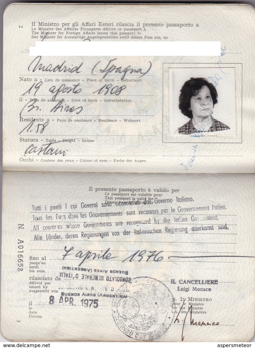 ITALIAN FEMENINO FEMALE YEAR 1976 PASAPORTE PASSPORT REISEPASS PASSAPORTO - BLEUP - Documents Historiques