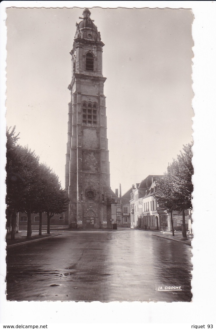 CAMBRAI - Le Beffroi. - Cambrai