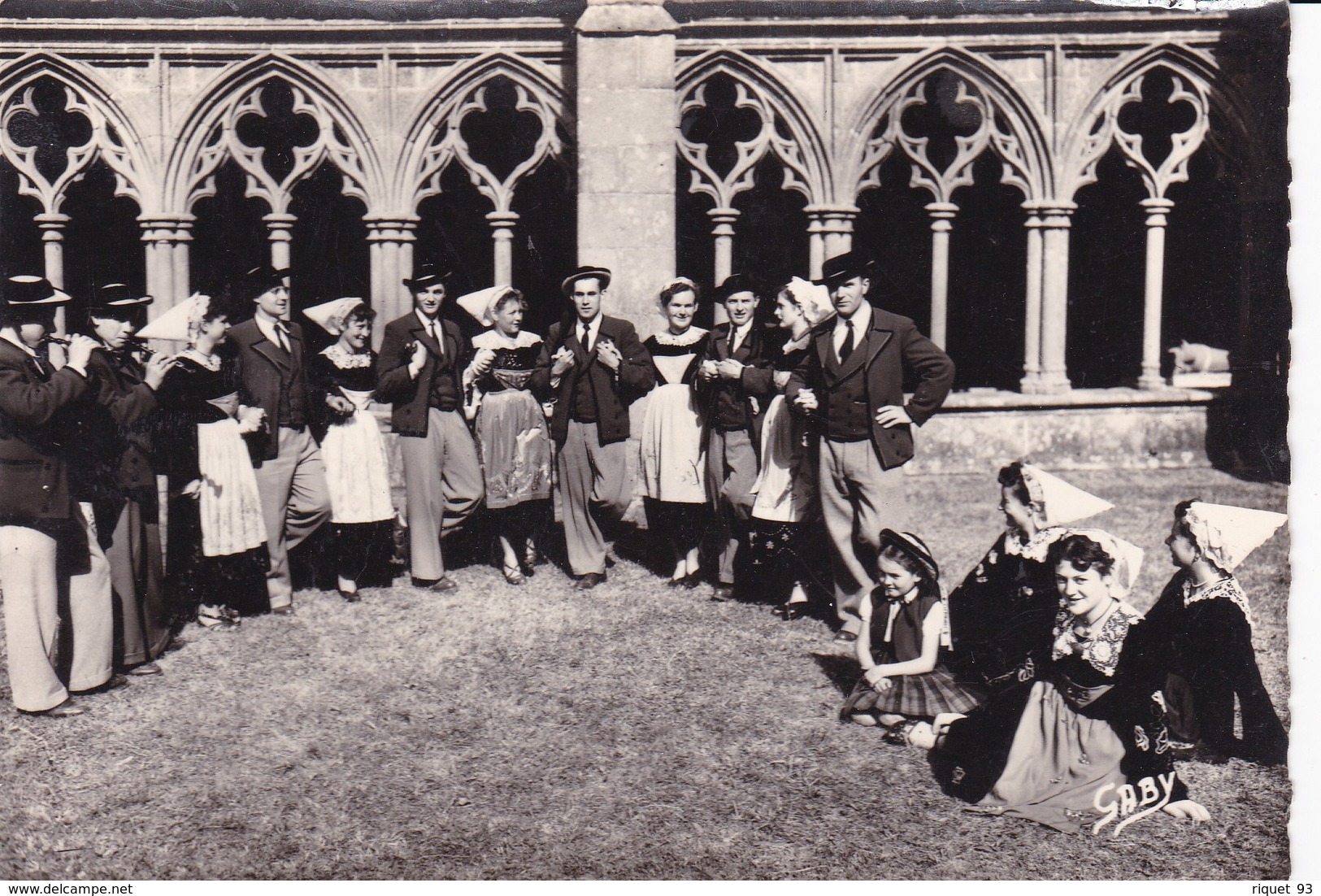 Région De Carhaix - Costumes