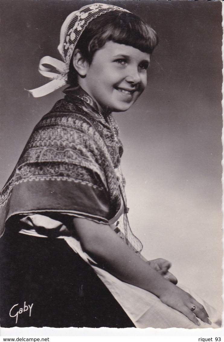 COSTUMES-BRETONS - La Sardinière De Concarneau Et Douarnenez - Costumes