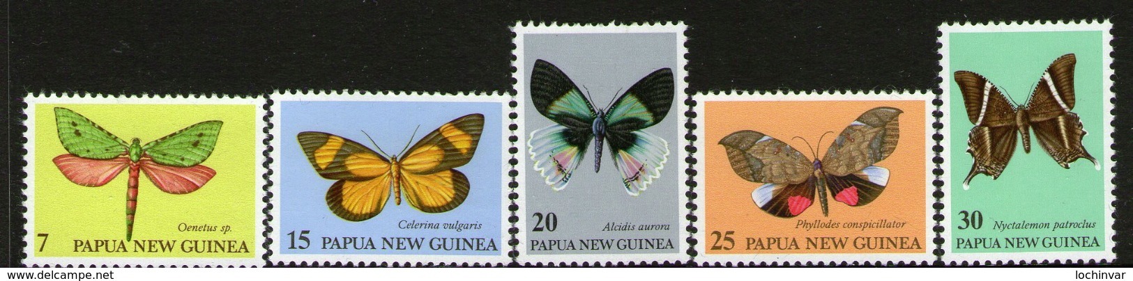 PAPUA NEW GUINEA, 1979 MOTHS 5 MNH - Papua New Guinea