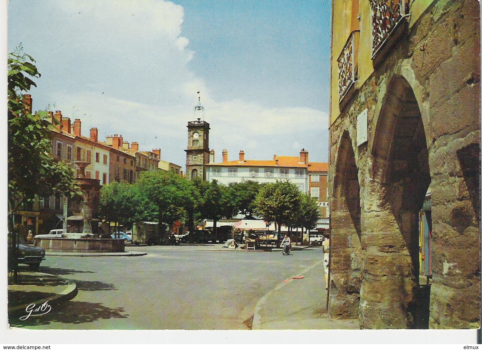 ISSOIRE. CP Place De La République - Issoire