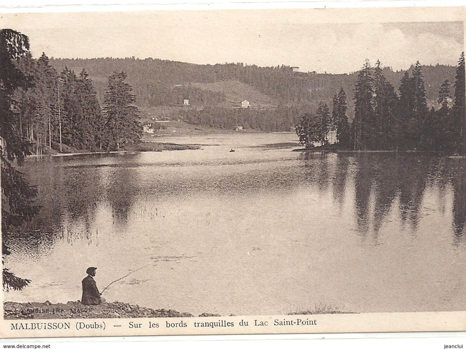 MALBUISSON . SUR LES BORDS TRANQUILLES DU LAC SAINT-POINT + 1 PECHEUR AU 1er PLAN . AFFR AU VERSO . 2 SCANES - Autres & Non Classés