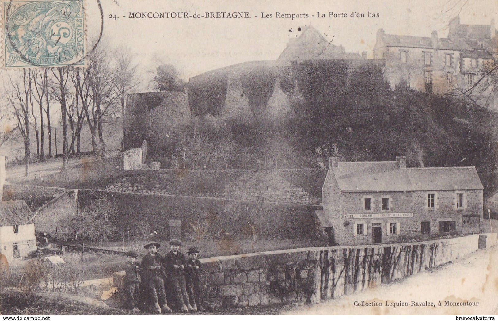 MONCONTOUR DE BRETAGNE - Les Remparts - La Porte D'en Bas - Moncontour