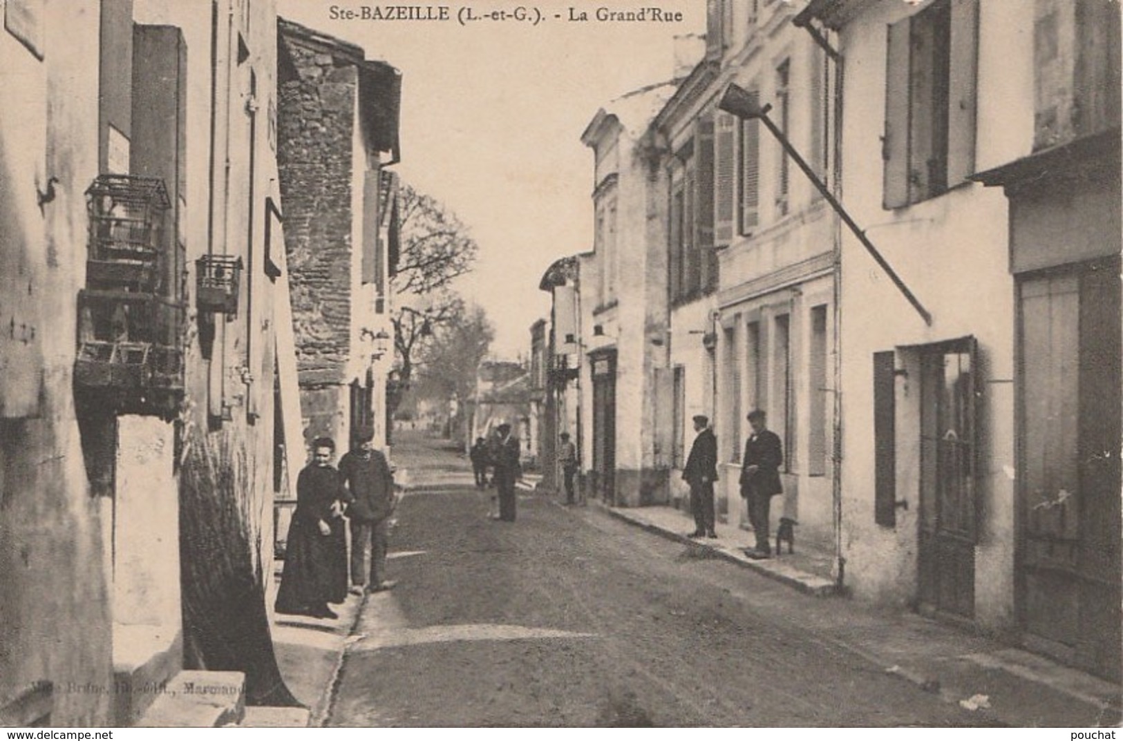 Z29- 47) SAINTE BAZEILLE  (LOT ET GARONNE) LA GRAND ' RUE  - (ANIMEE - PRESENCE DE VILLAGEOIS - CAFE - 2 SCANS) - Autres & Non Classés