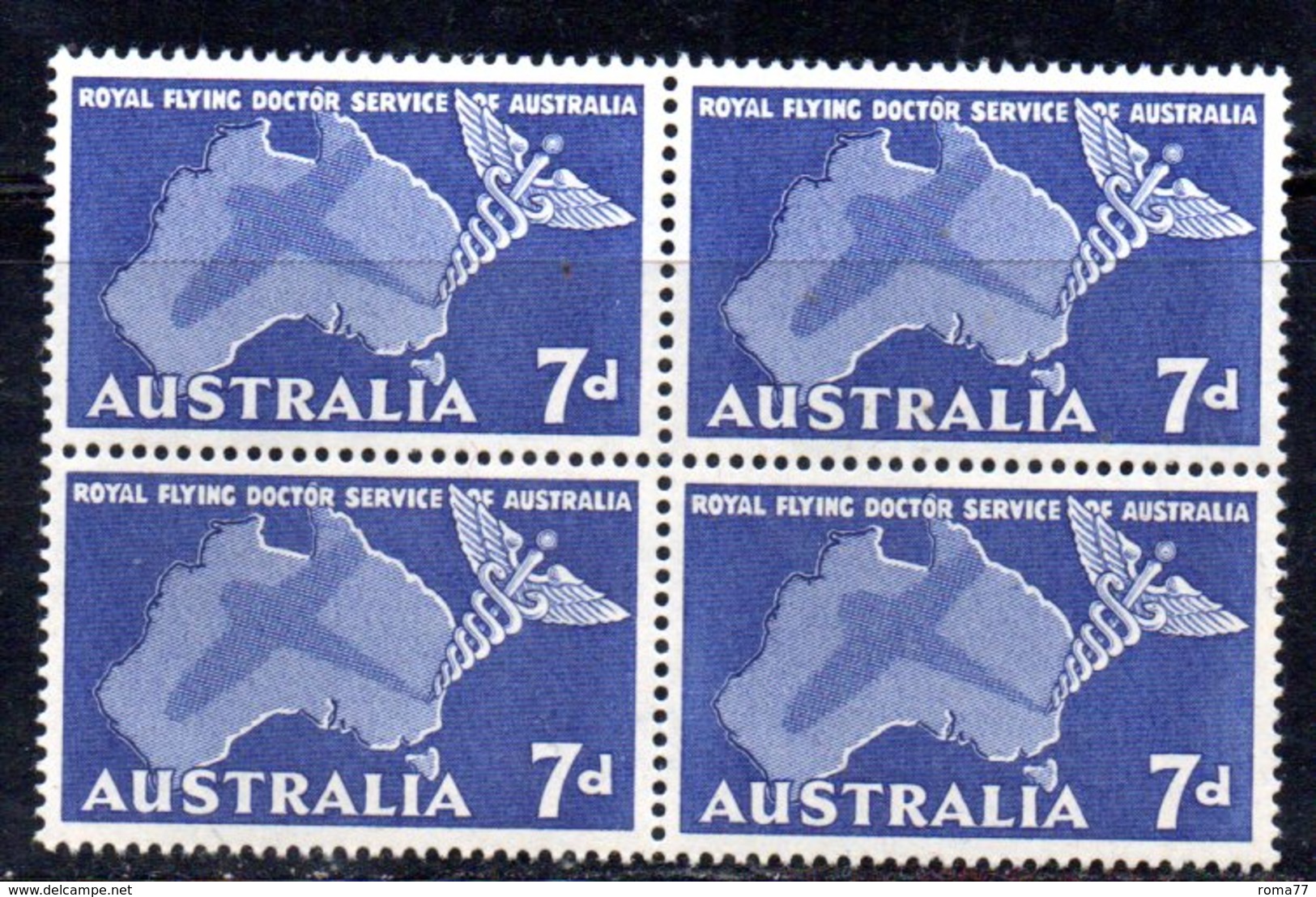 QUS102 - AUSTRALIA 1957 , Posta Aerea Il N. 9  In Fresche Quartine ***  (2380A) . - Neufs