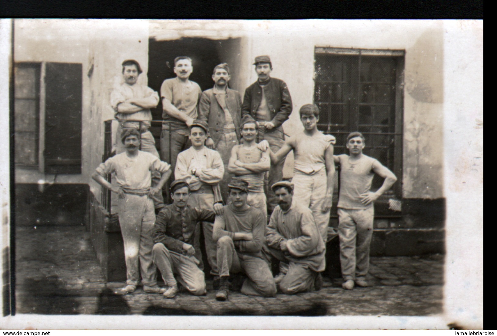 45, Orleans, Carte Photo Avec Au Verso: Les Boulangers D'Orleans Remecient Sincerement Les Dales De La Croix-Blanche - Autres & Non Classés