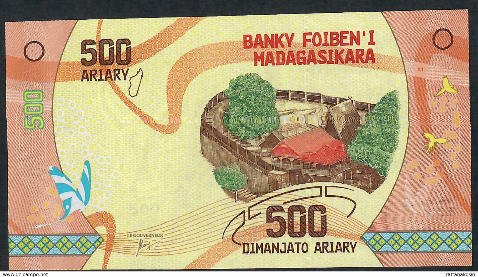 MADAGASCAR P99a  500 ARIARY 2017  # E   Signature 7  Unc. - Madagaskar