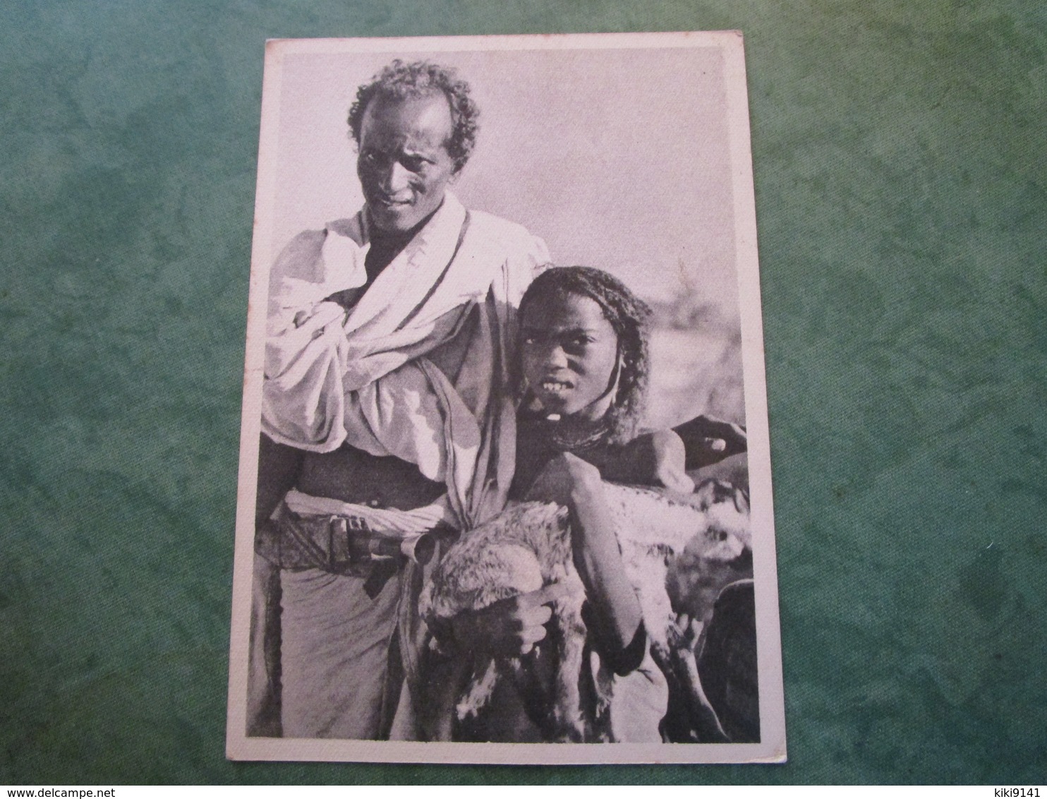 COTE DES SOMALIS - Agneau Dans Les Bras D'une Fillette (publicité Au Verso) - Somalie