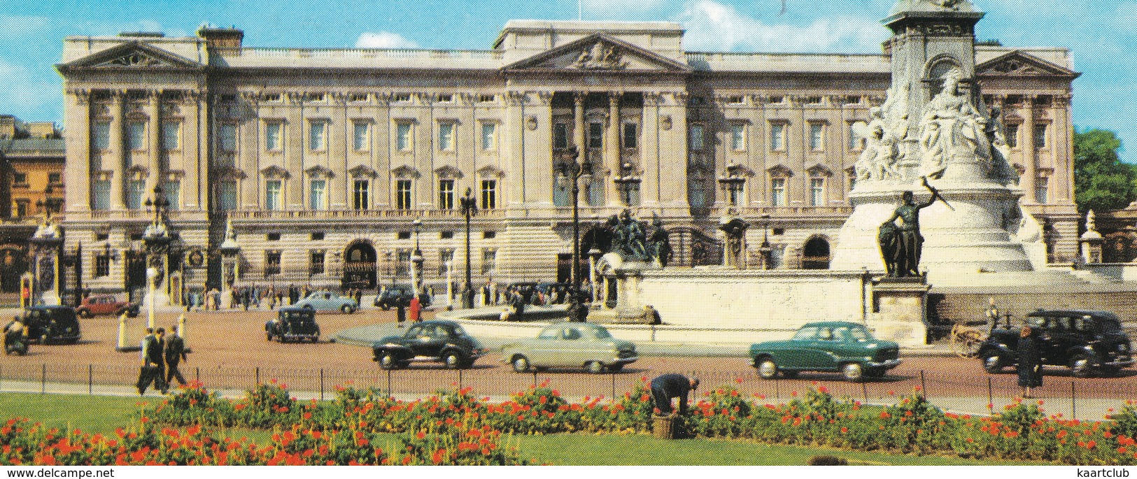 London: MORRIS MINOR, FORD ZEPHYR, AUSTIN A90 WESTMINSTER, NORFOLK - Victoria Memorial, Buckingham Palace - Toerisme