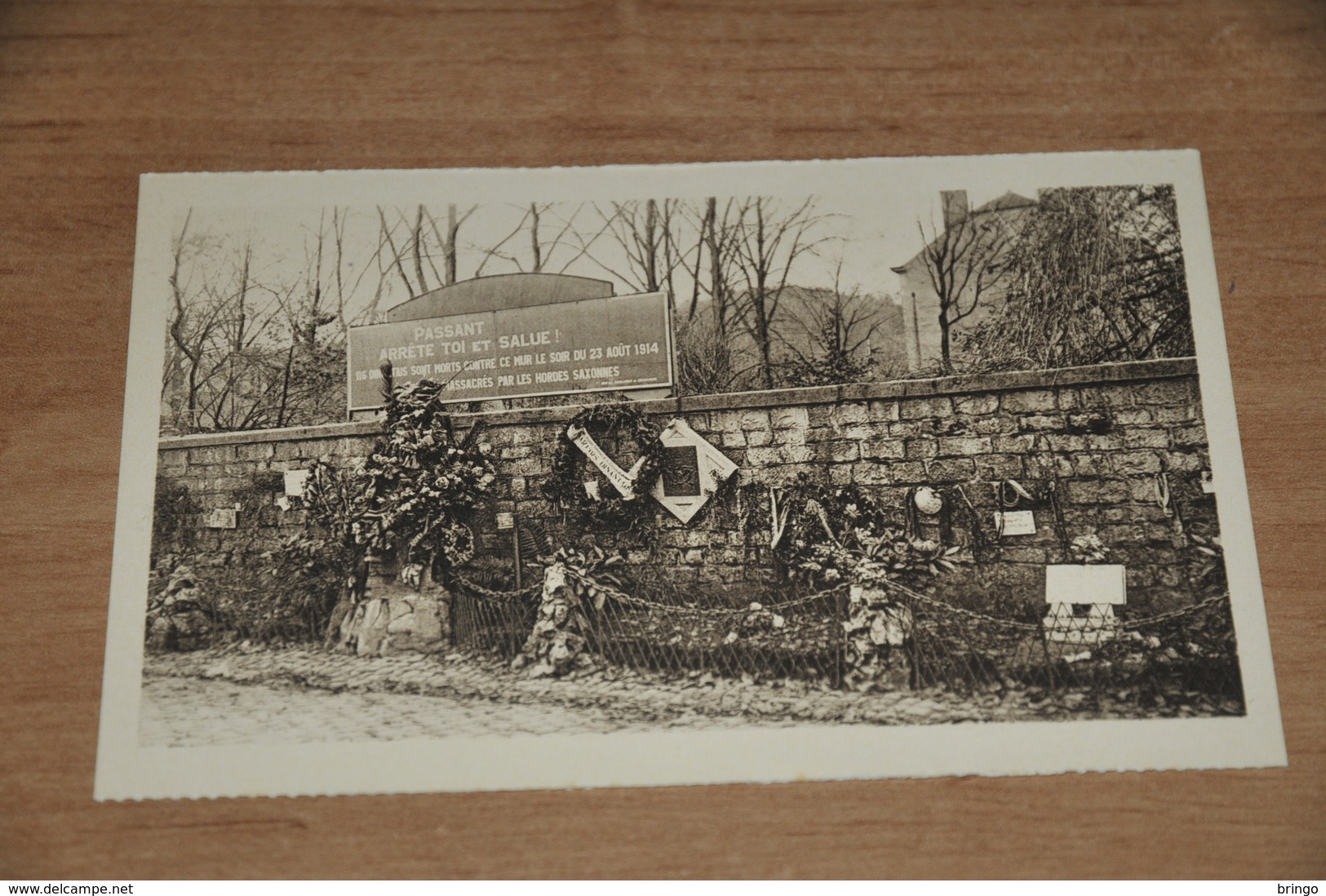 8525-   DINANT, PLACE D'ALBEAU, MUR TSCHOFFEN - Dinant