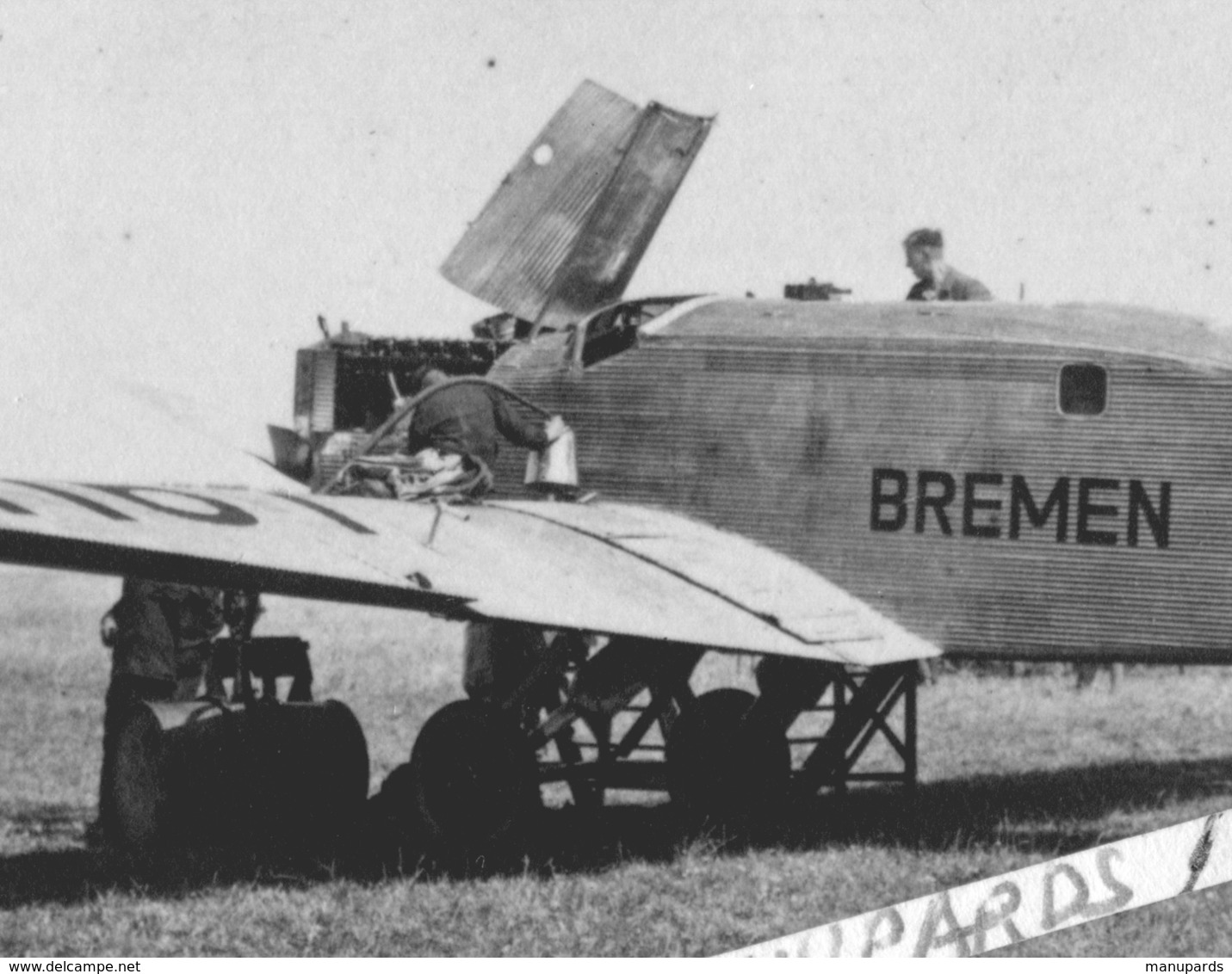 CARTE PHOTO / AVION / 1927 - 1928 / JUNKERS W 33 / D - 1167 / BREMEN / PRÉPARATIFS DE DÉPART - Luftfahrt